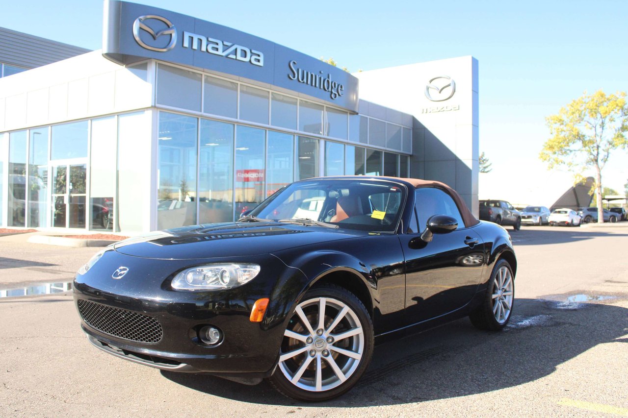 Brilliant Black 2006 Mazda MX-5 Convertible Manual