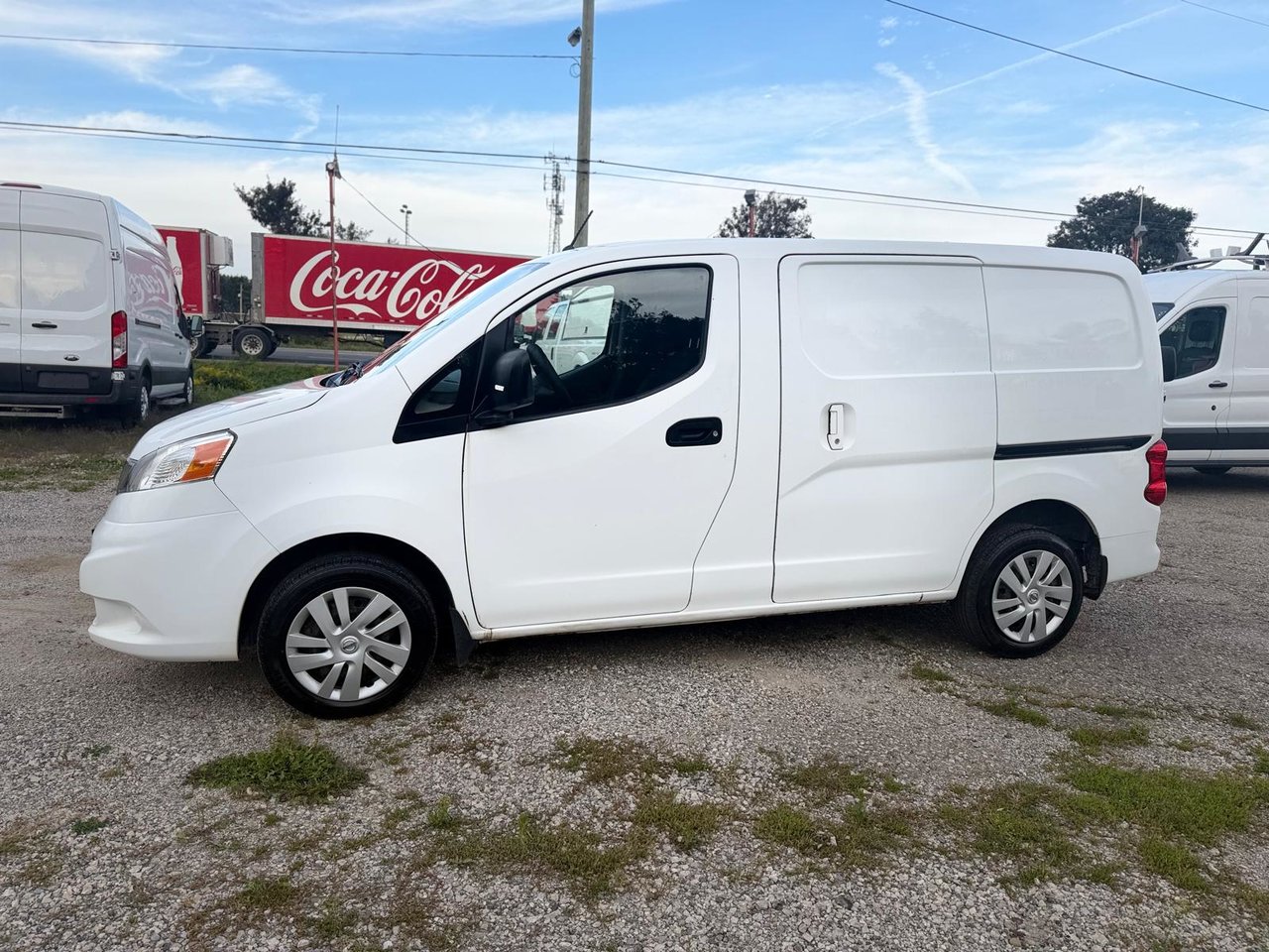  2015 Nissan NV200 Van  