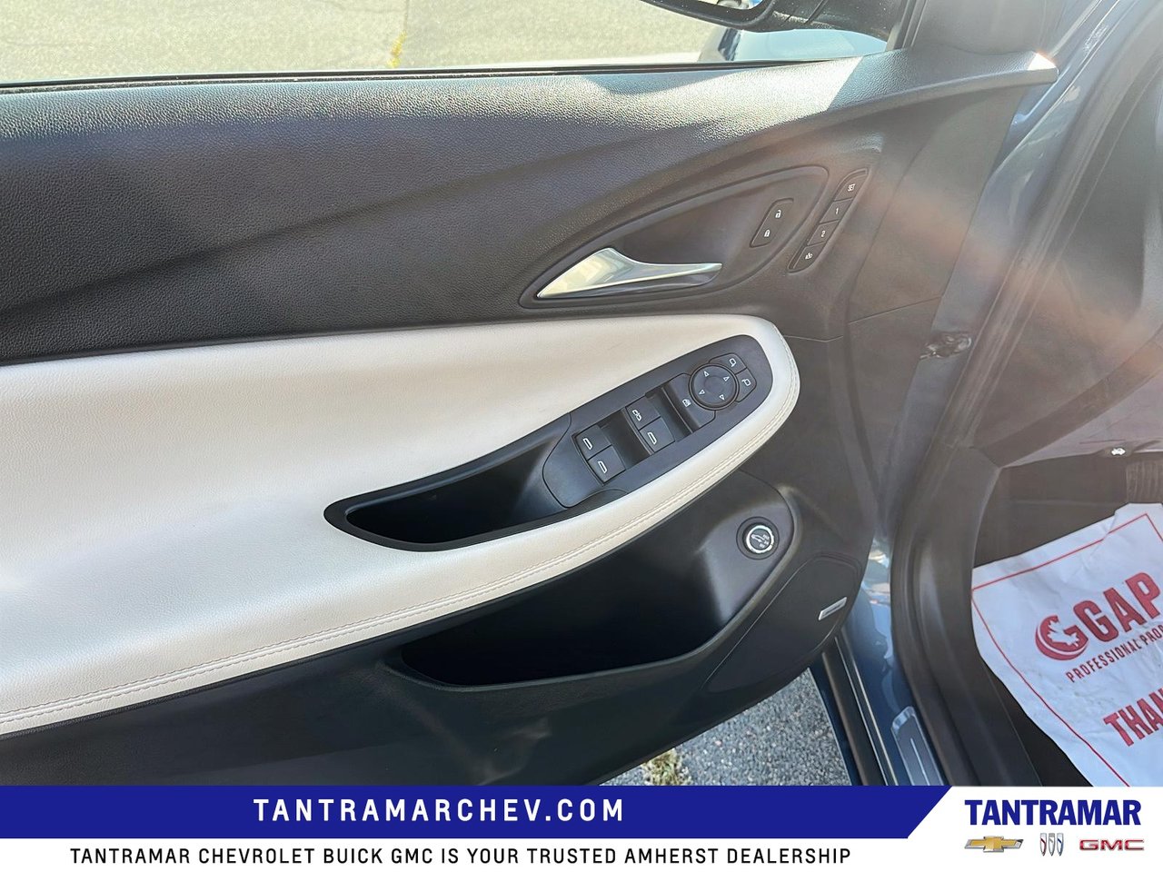 2024 Buick Encore GX Avenir-12