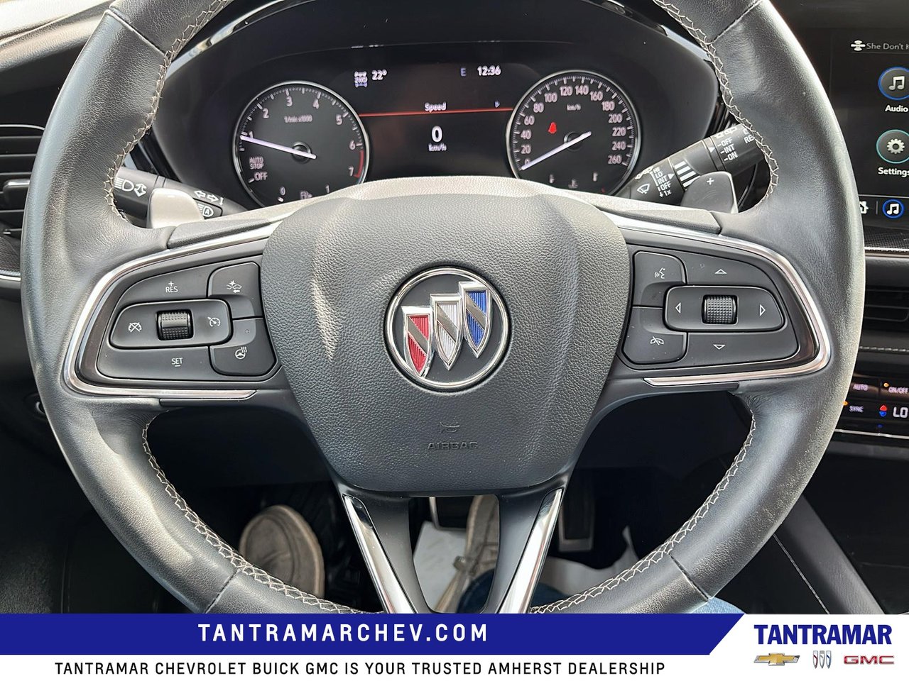 2022 Buick Envision Essence-14