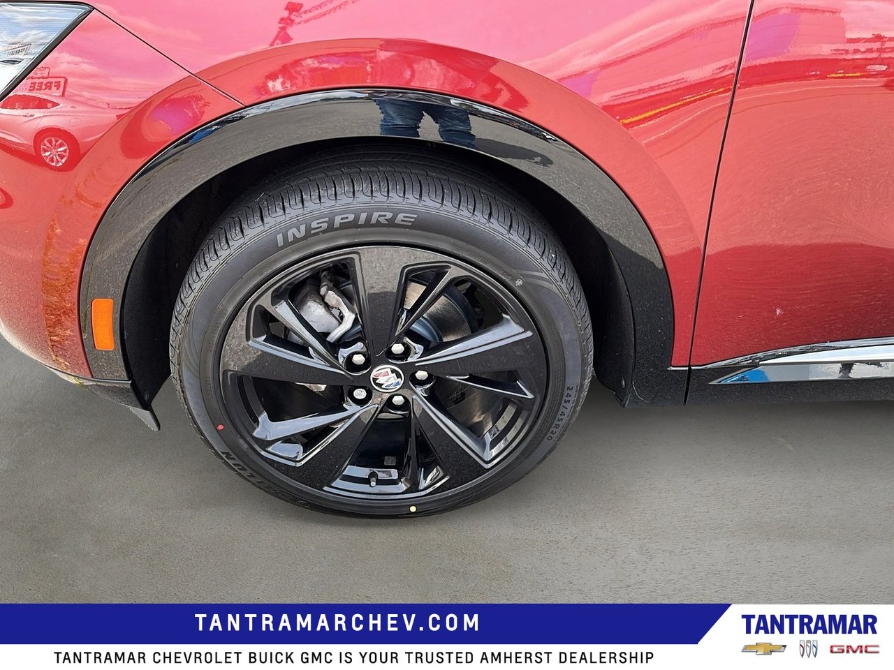 2022 Buick Envision Essence-8