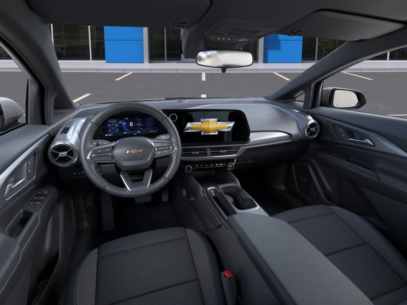 2027 Chevrolet EQUINOX EV LT 1-4