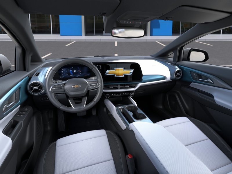 2027 Chevrolet EQUINOX EV LT 2-4