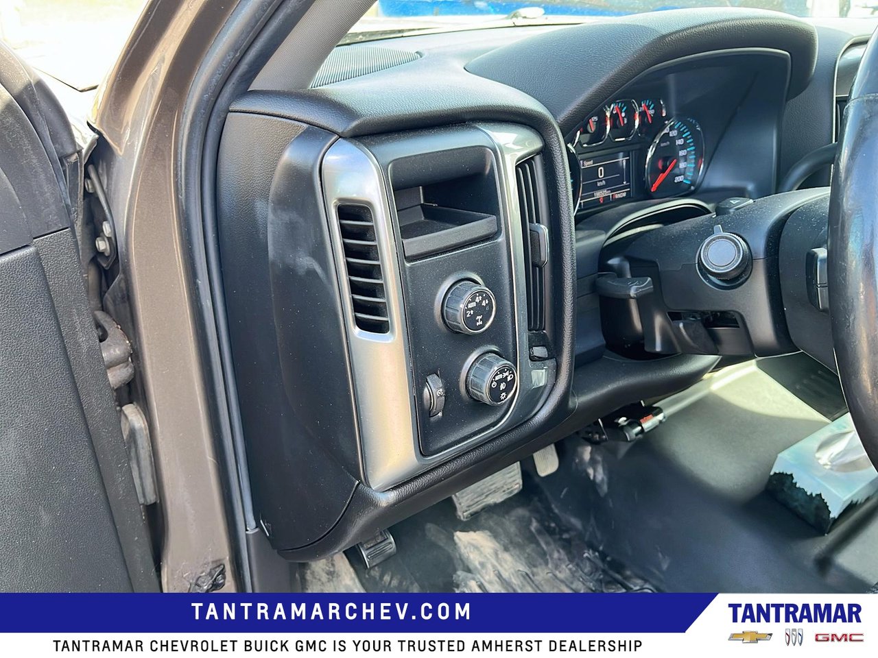 2015 Chevrolet Silverado 1500 LT-11