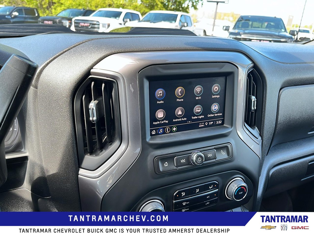 2024 Chevrolet Silverado 1500 Custom Trail Boss-16
