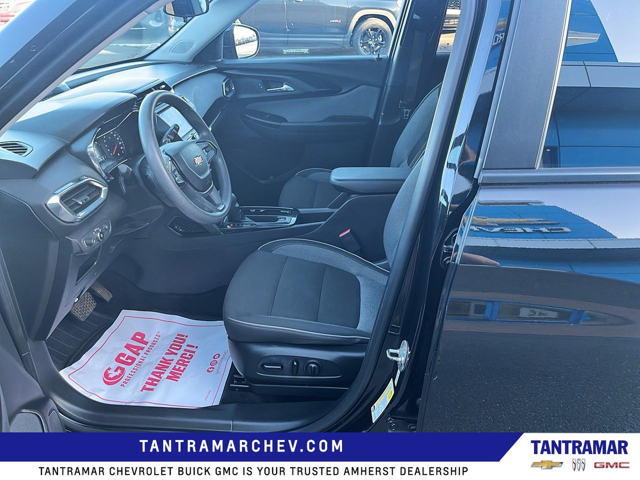 2023 Chevrolet Trailblazer LT-12
