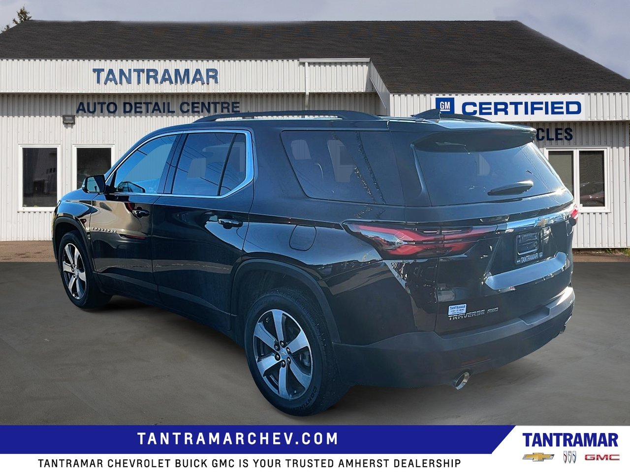 2023 Chevrolet Traverse LT True North-2
