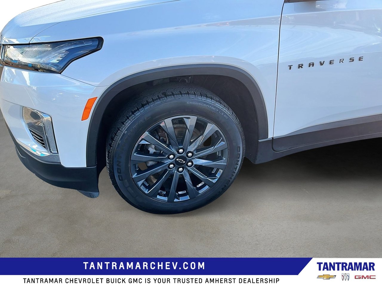 2023 Chevrolet Traverse RS-8