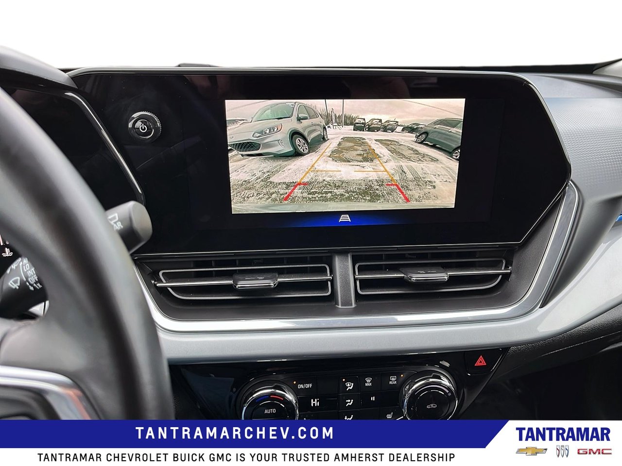 2024 Chevrolet Trax LT-17