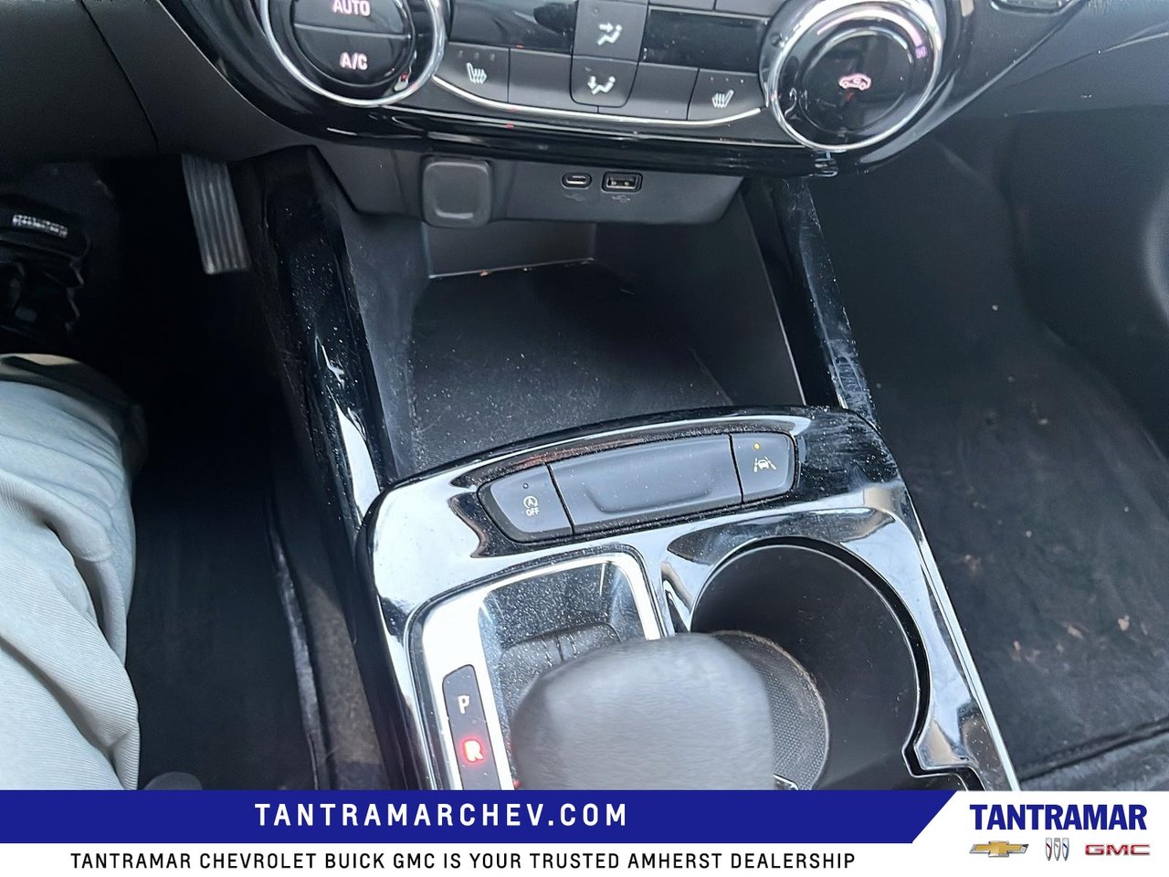 2024 Chevrolet Trax LT-17