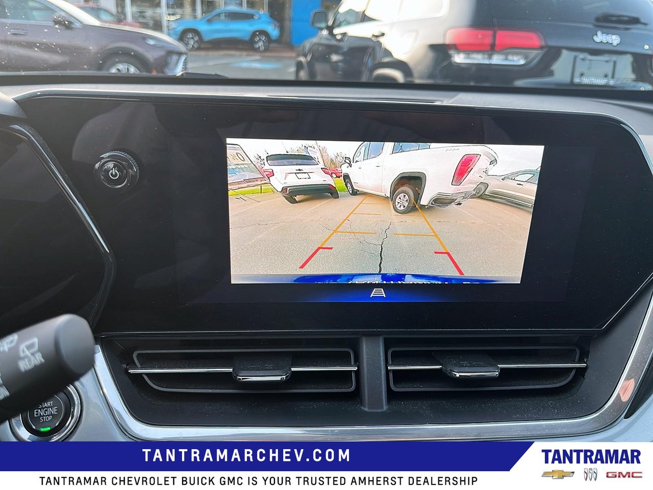 2024 Chevrolet Trax LT-16
