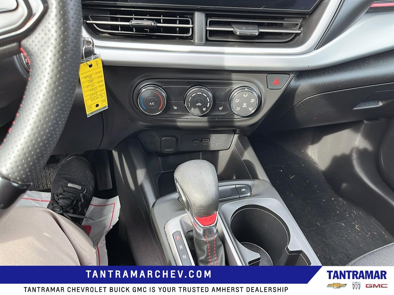 2025 Chevrolet Trax 1RS-17