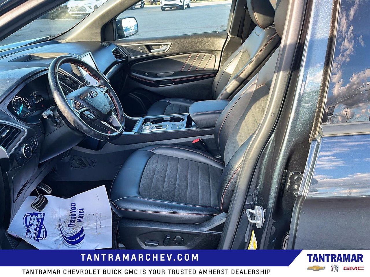 2022 Ford Edge ST Line-12