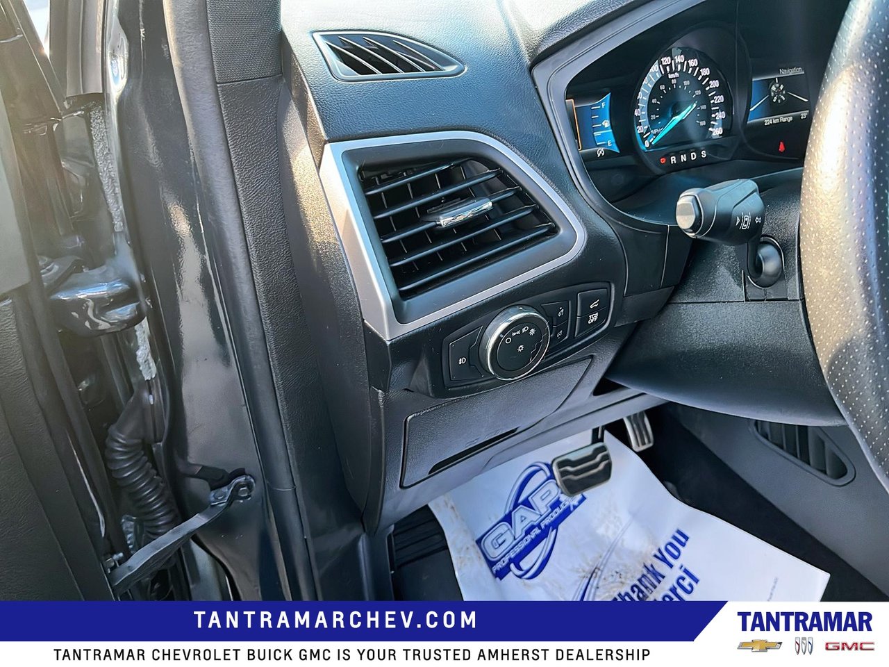 2022 Ford Edge ST Line-11