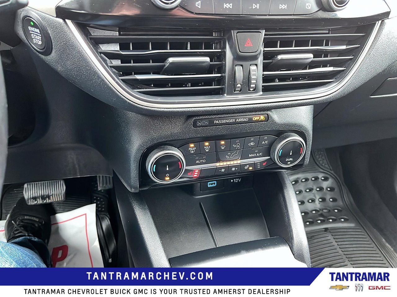 2022 Ford Escape SEL-15