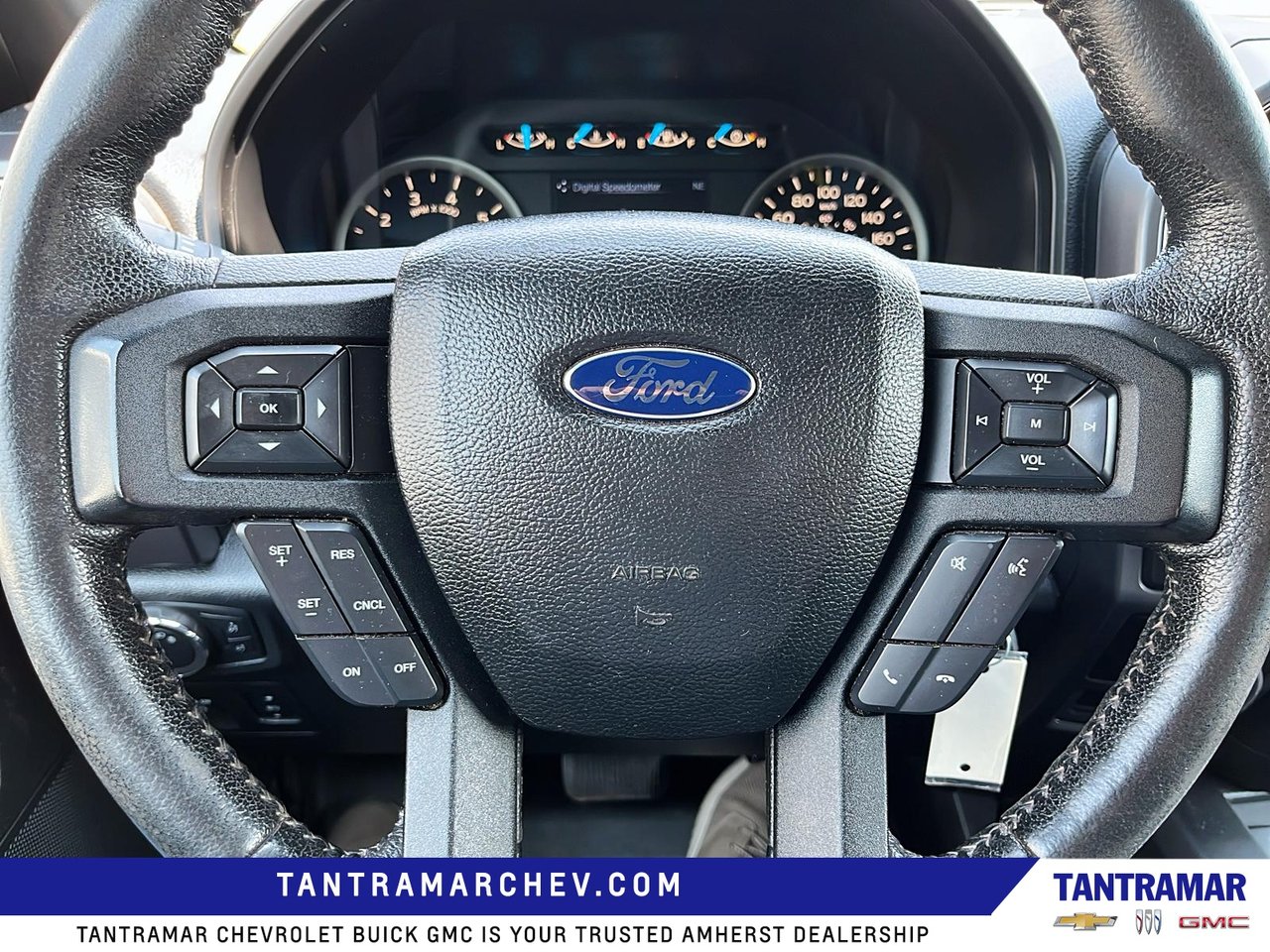 2016 Ford F-150 Lariat-14