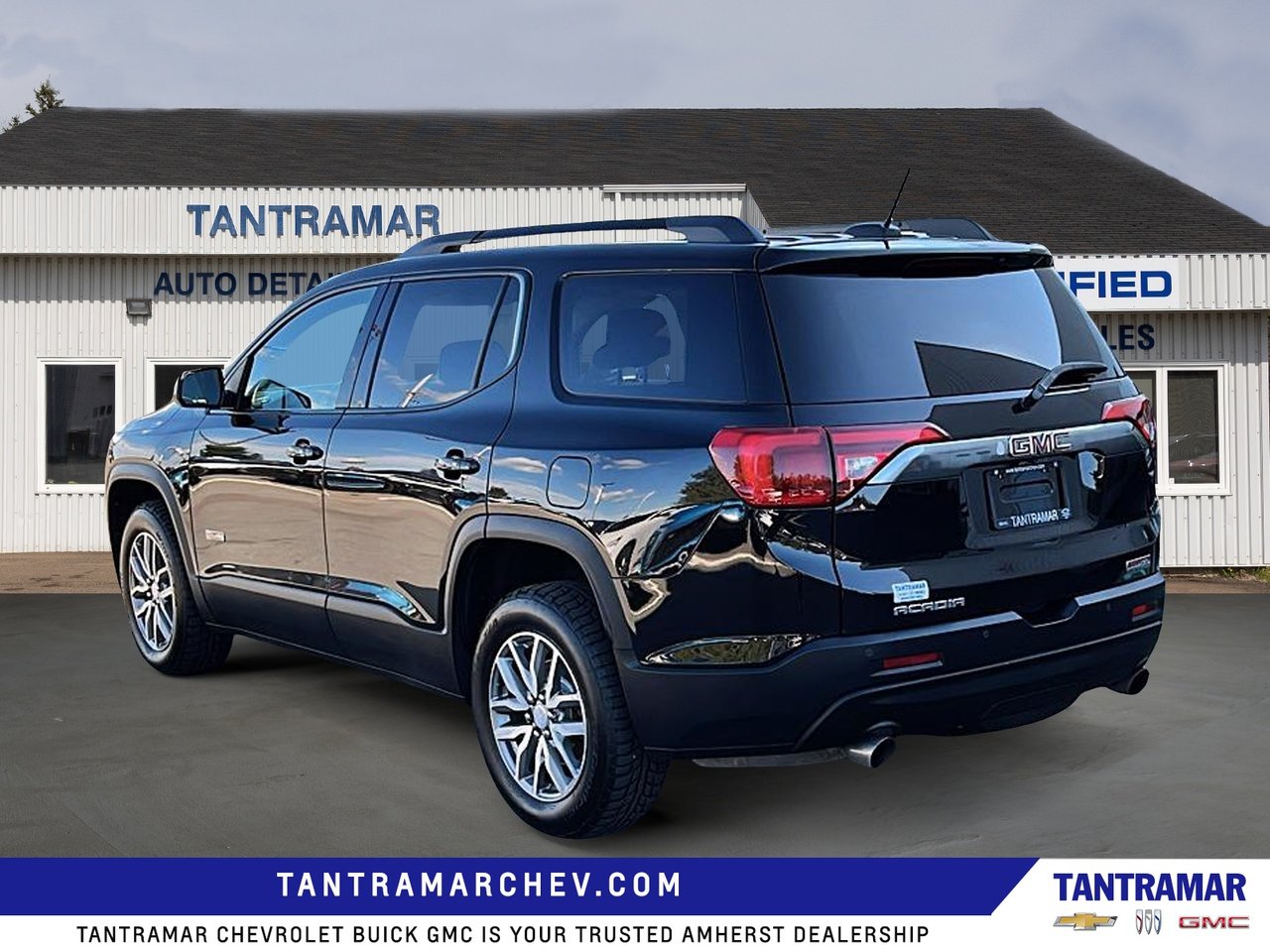 2019 GMC Acadia SLE-2