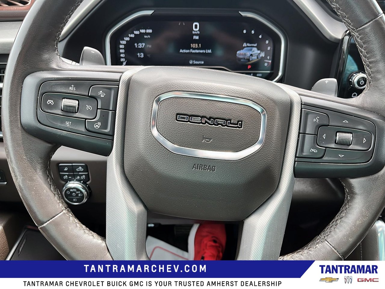 2022 GMC Sierra 1500 Denali-18