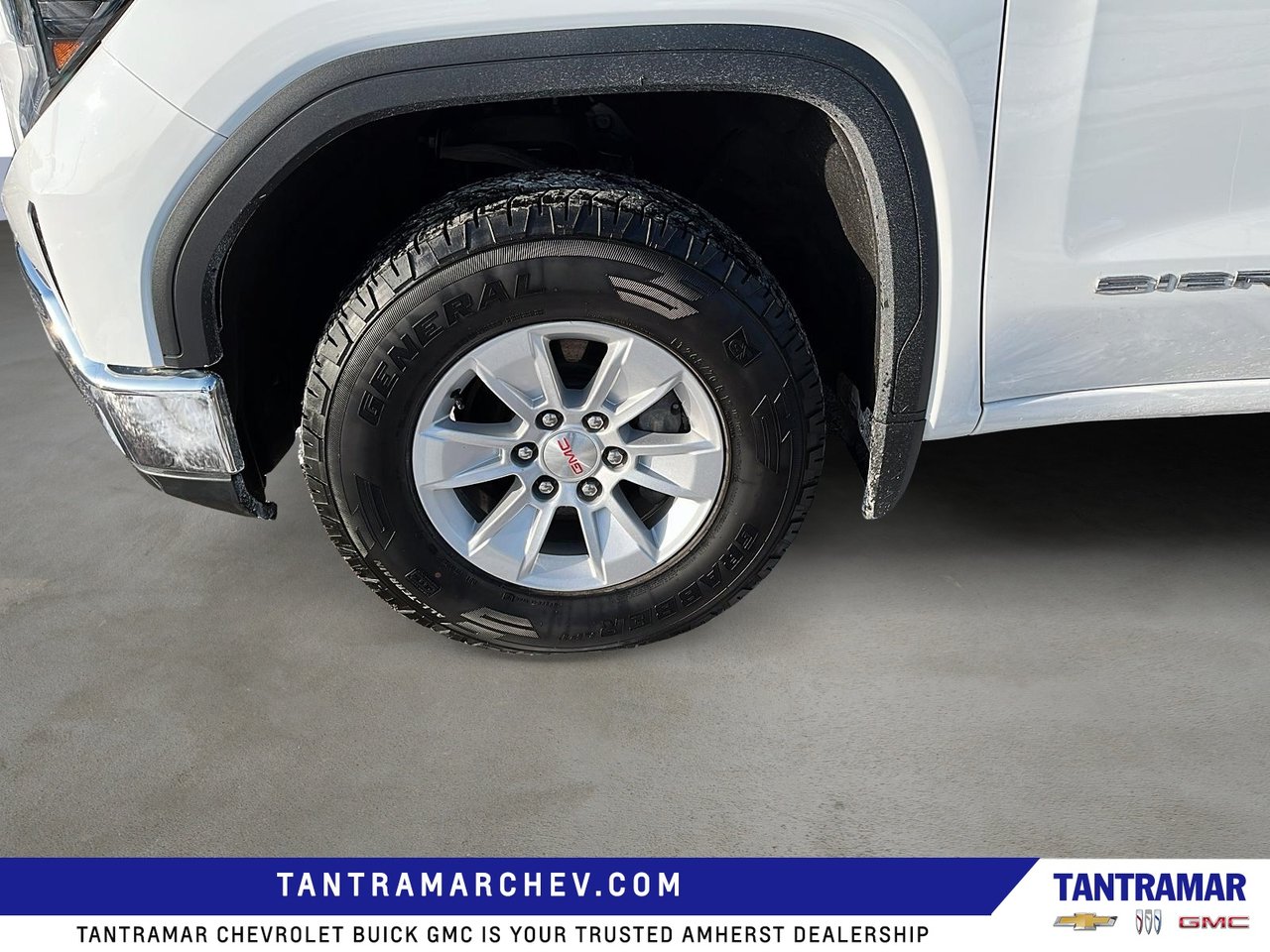 2024 GMC Sierra 1500 SLE-8