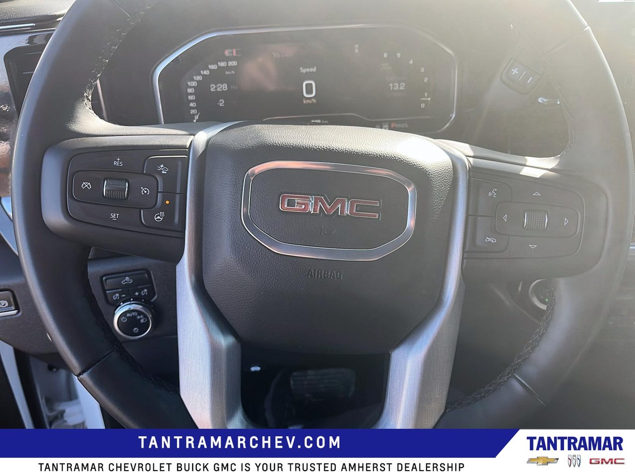 2024 GMC Sierra 1500 SLE-13