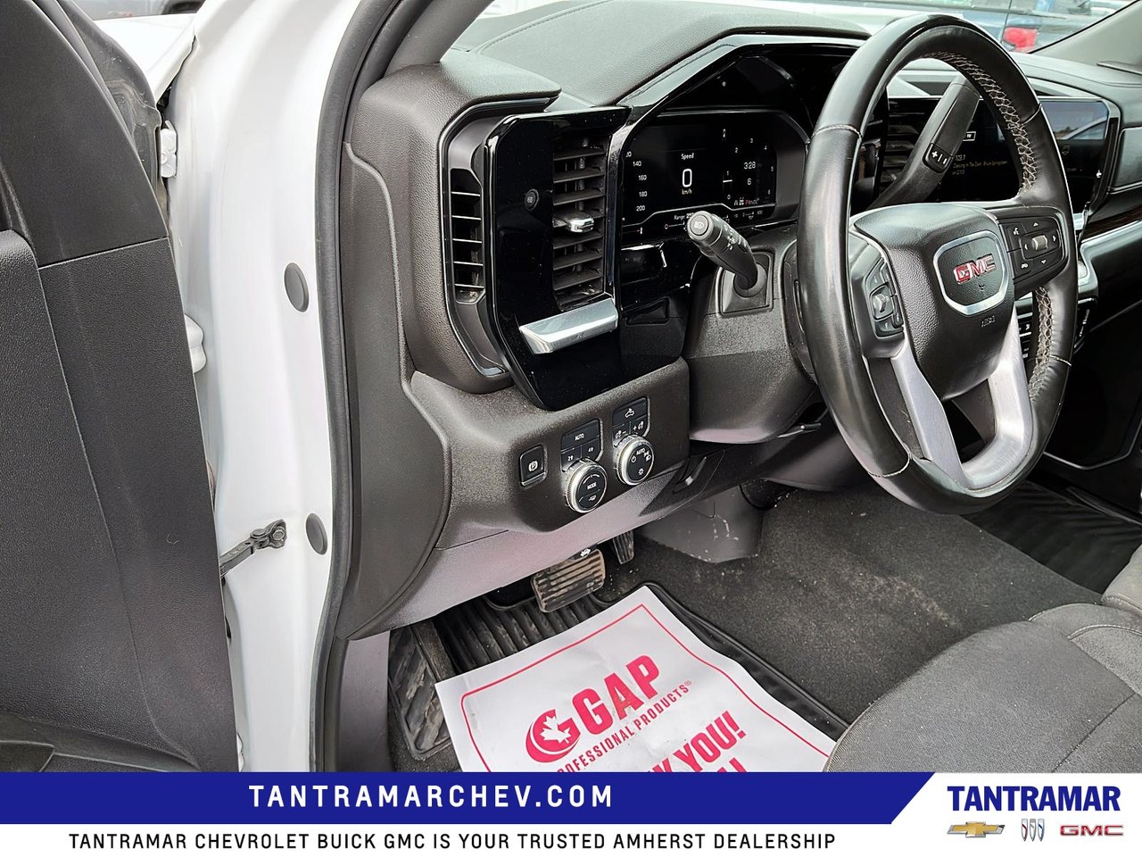 2024 GMC Sierra 1500 SLE-11
