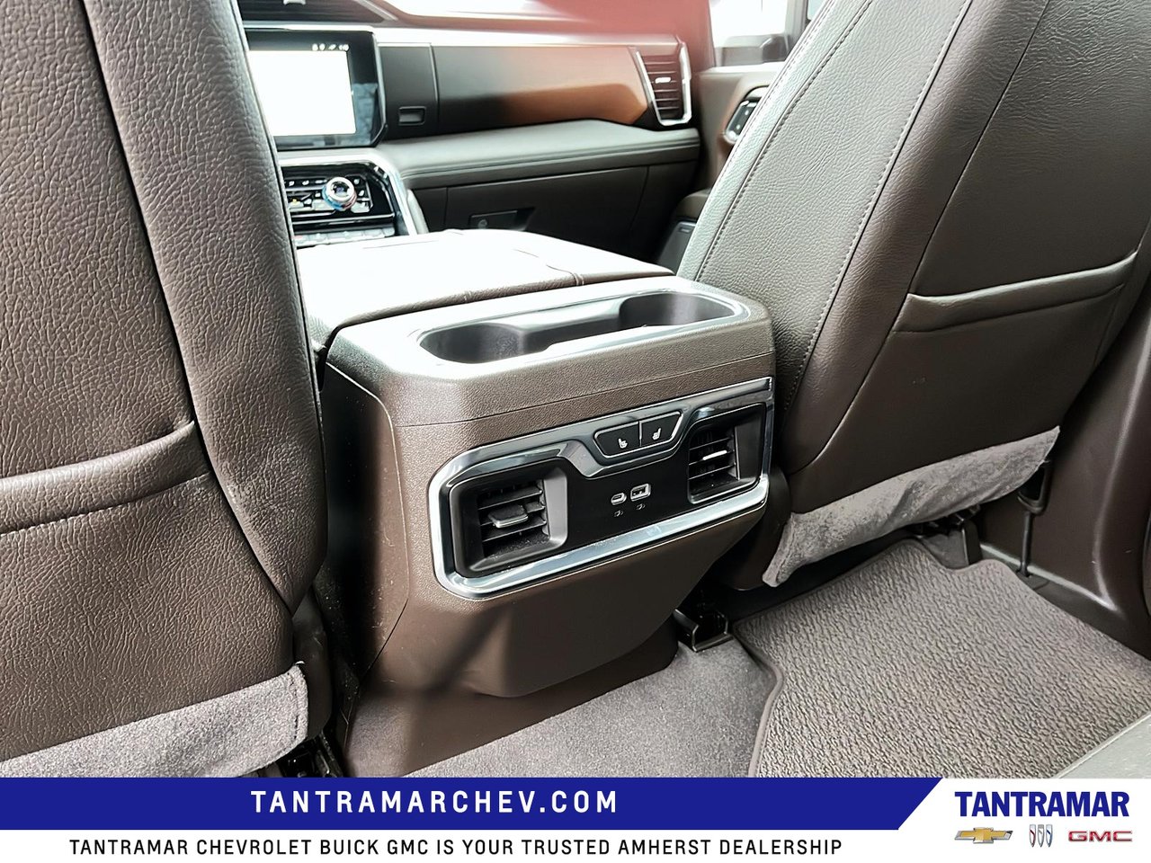 2024 GMC Sierra 2500HD Denali-11