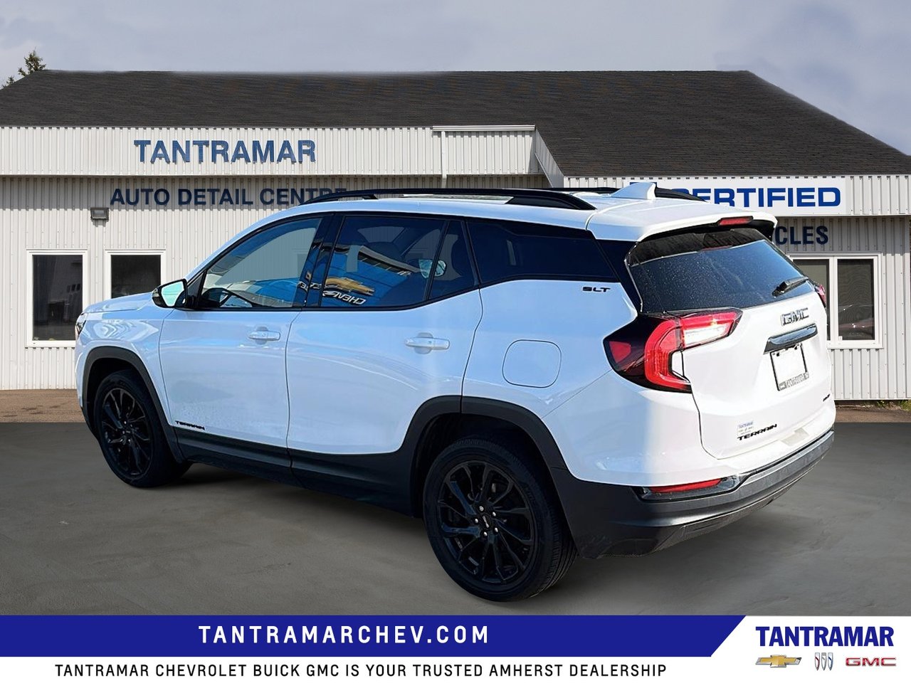 2023 GMC Terrain SLT-2