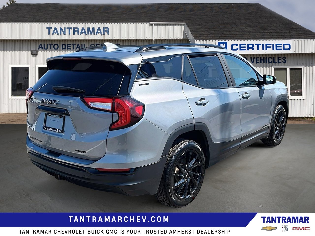 2024 GMC Terrain SLE-4