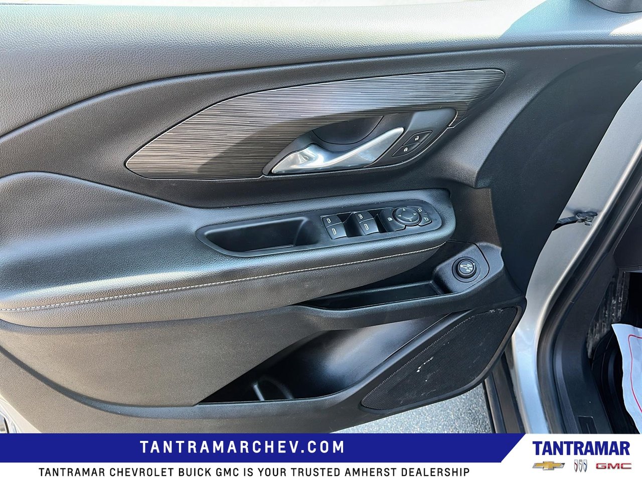 2024 GMC Terrain SLE-10