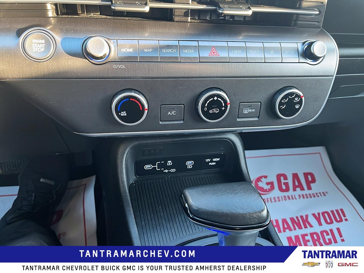 2024 Hyundai Kona Preferred-15