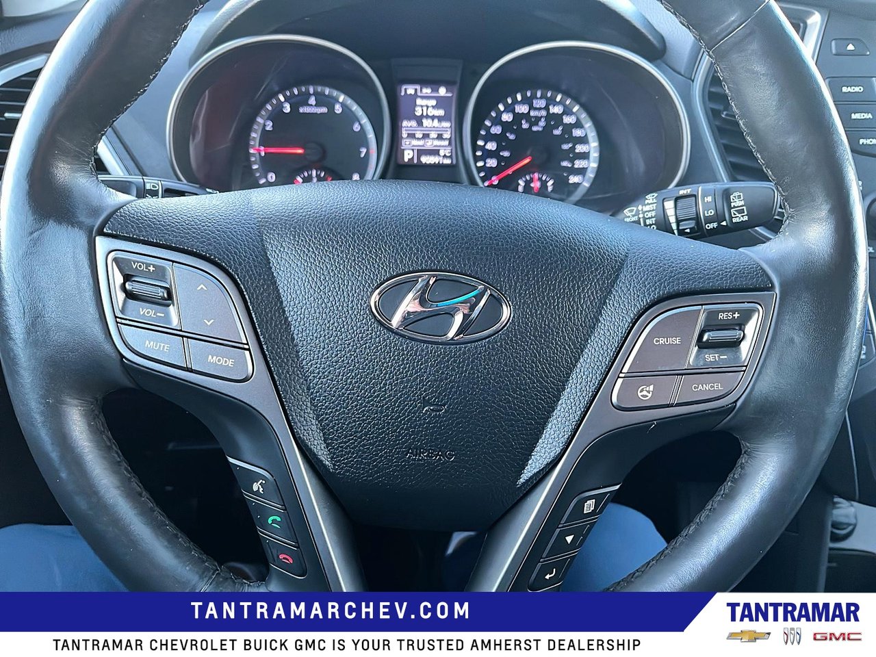 2016 Hyundai Santa Fe Sport Luxury-14