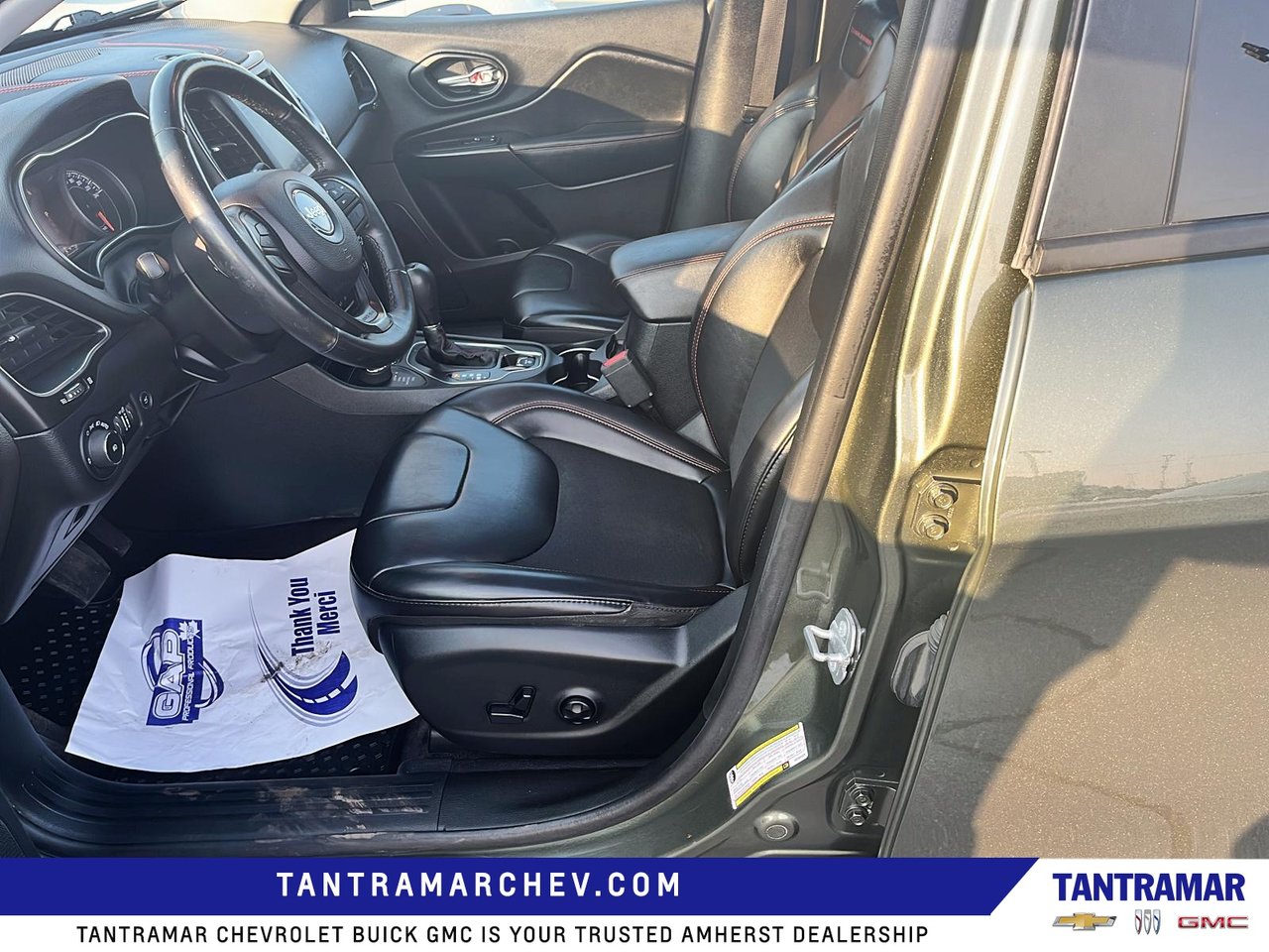 2019 Jeep Cherokee Trailhawk-11