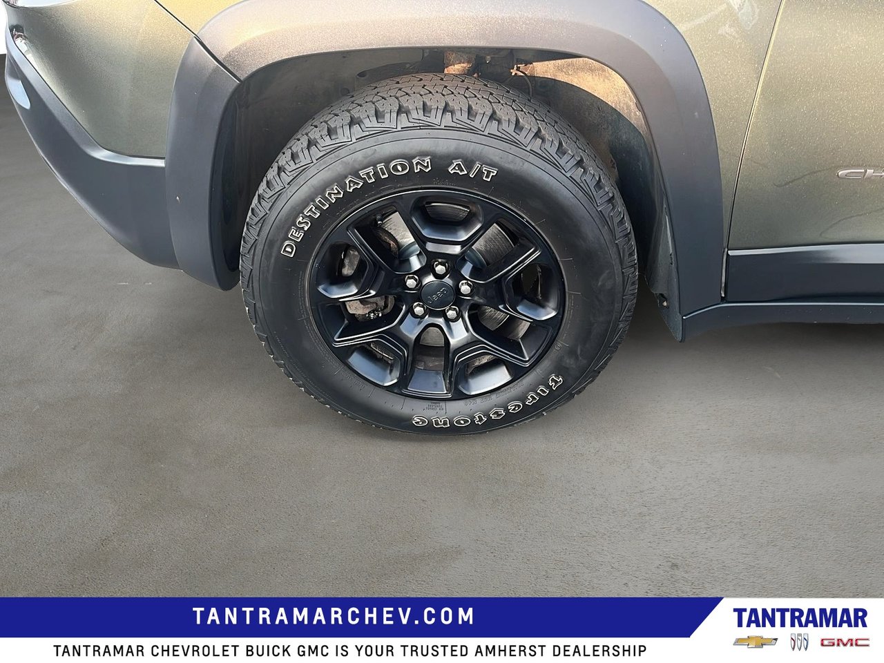 2019 Jeep Cherokee Trailhawk-8