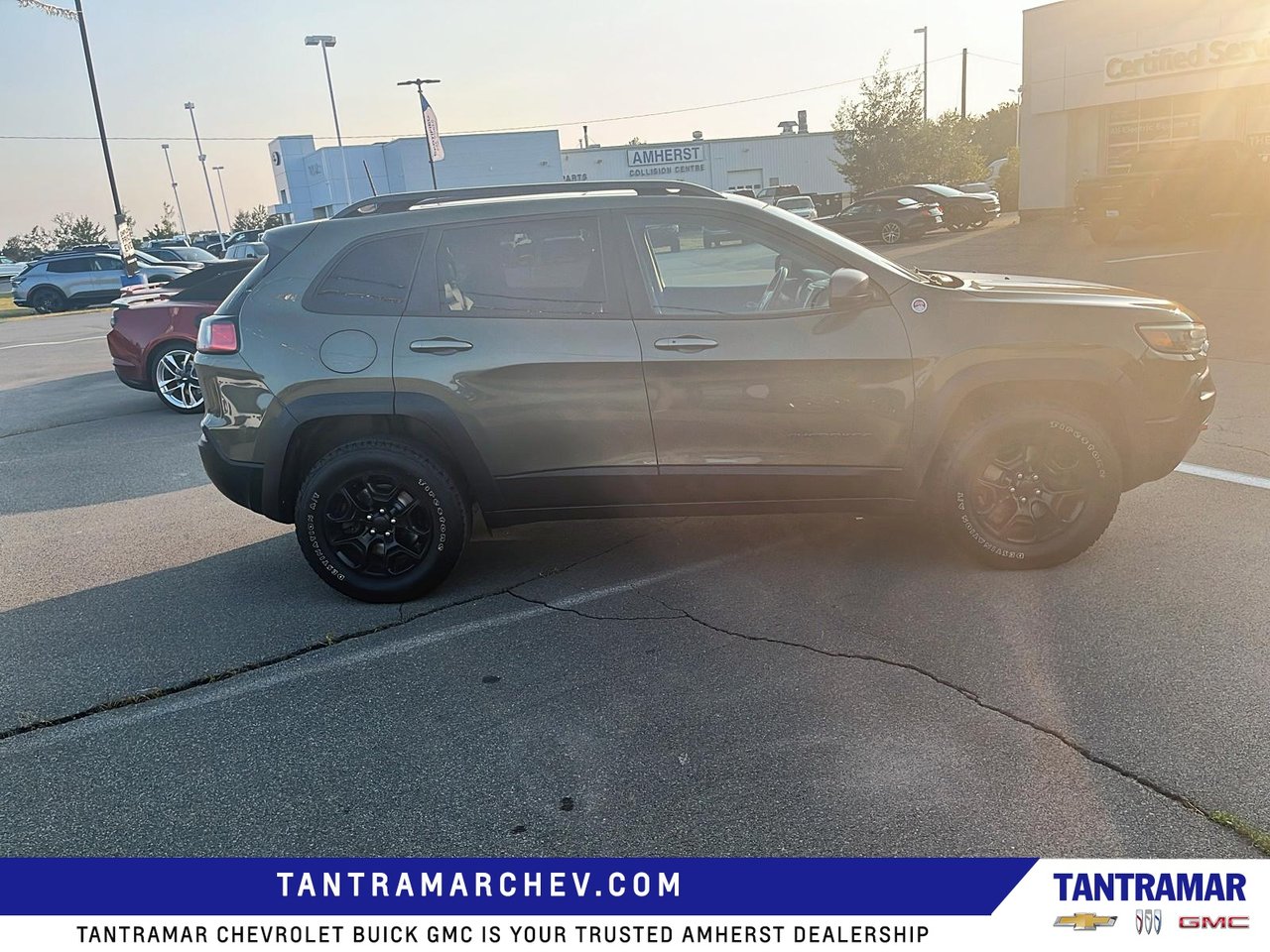 2019 Jeep Cherokee Trailhawk-5