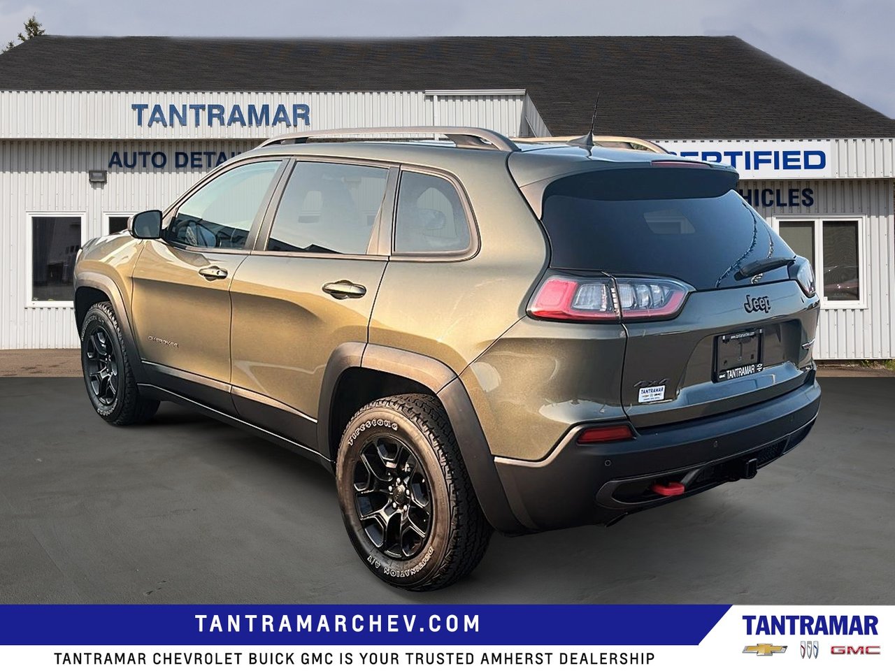 2019 Jeep Cherokee Trailhawk-2