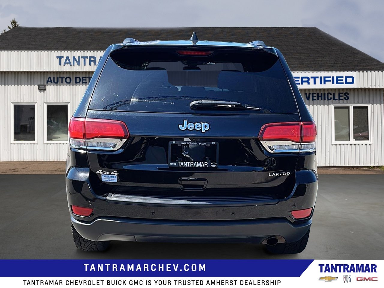2021 Jeep Grand Cherokee Laredo-3