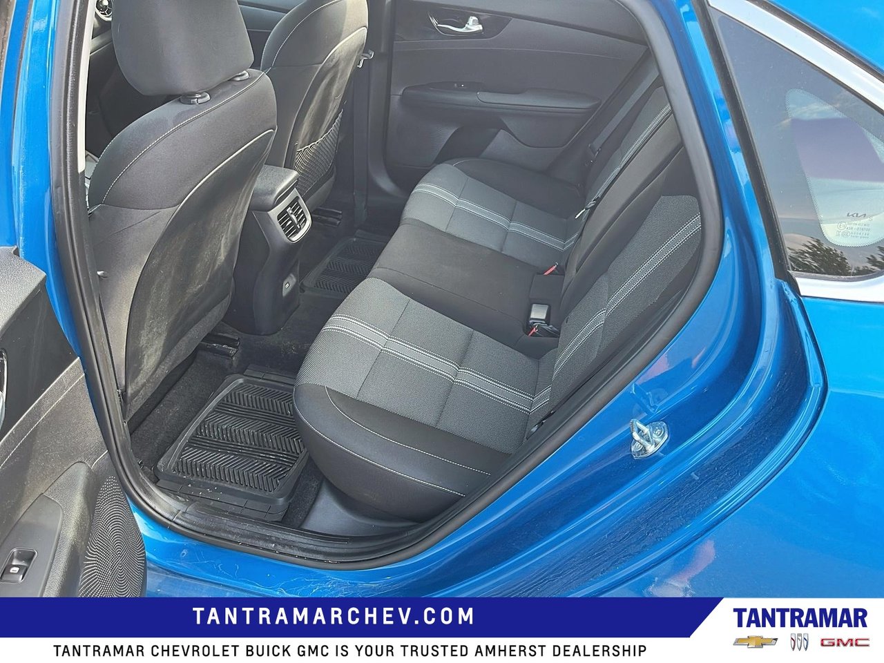 2023 Kia Forte GT-Line-8