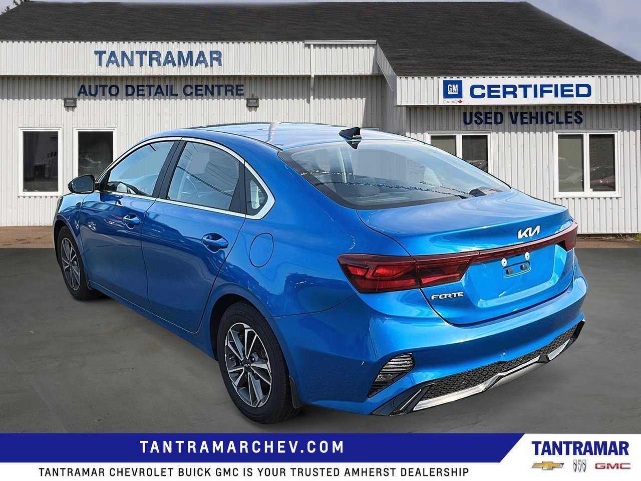 2023 Kia Forte GT-Line-2