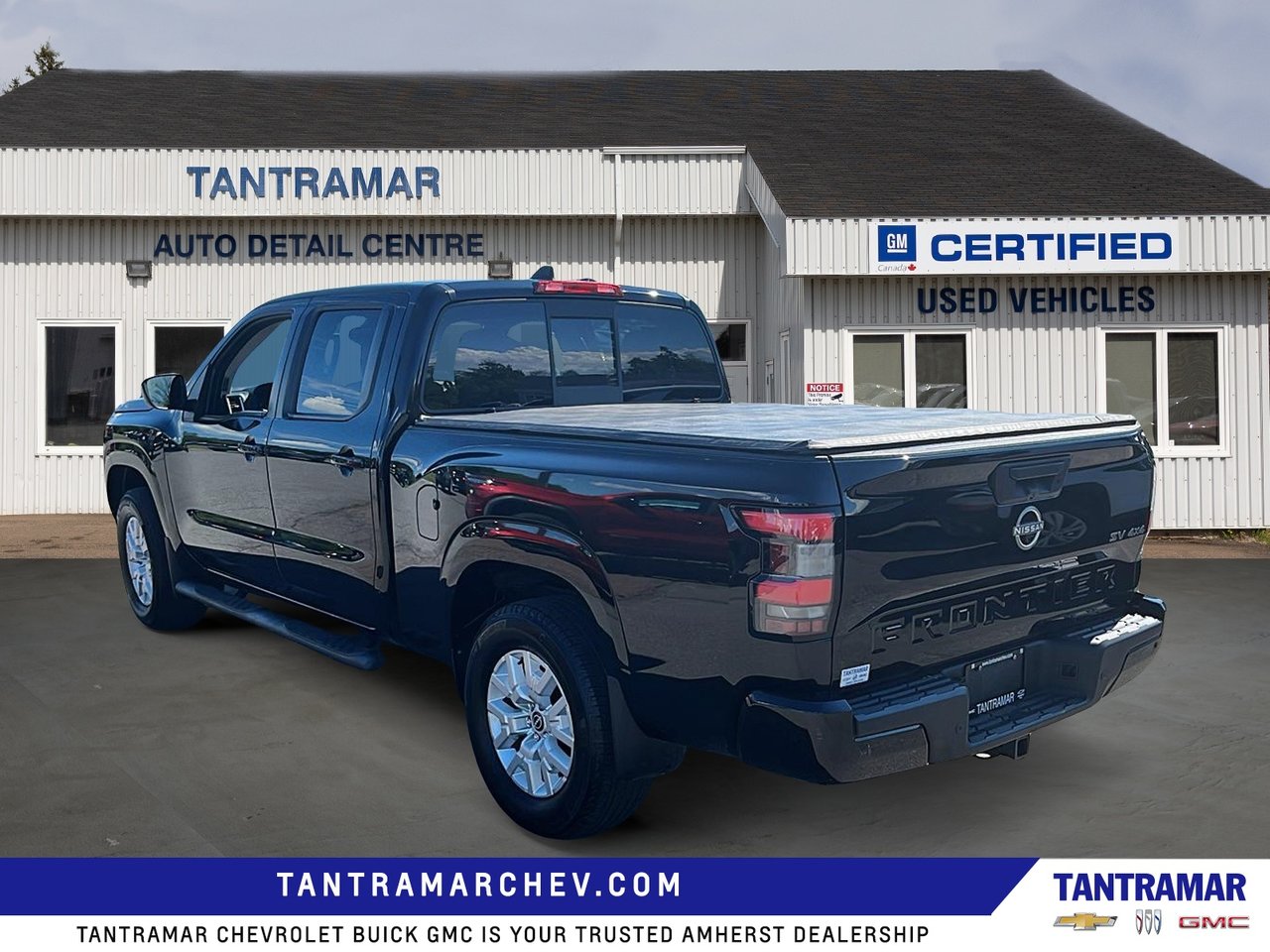 2022 Nissan Frontier SV-2