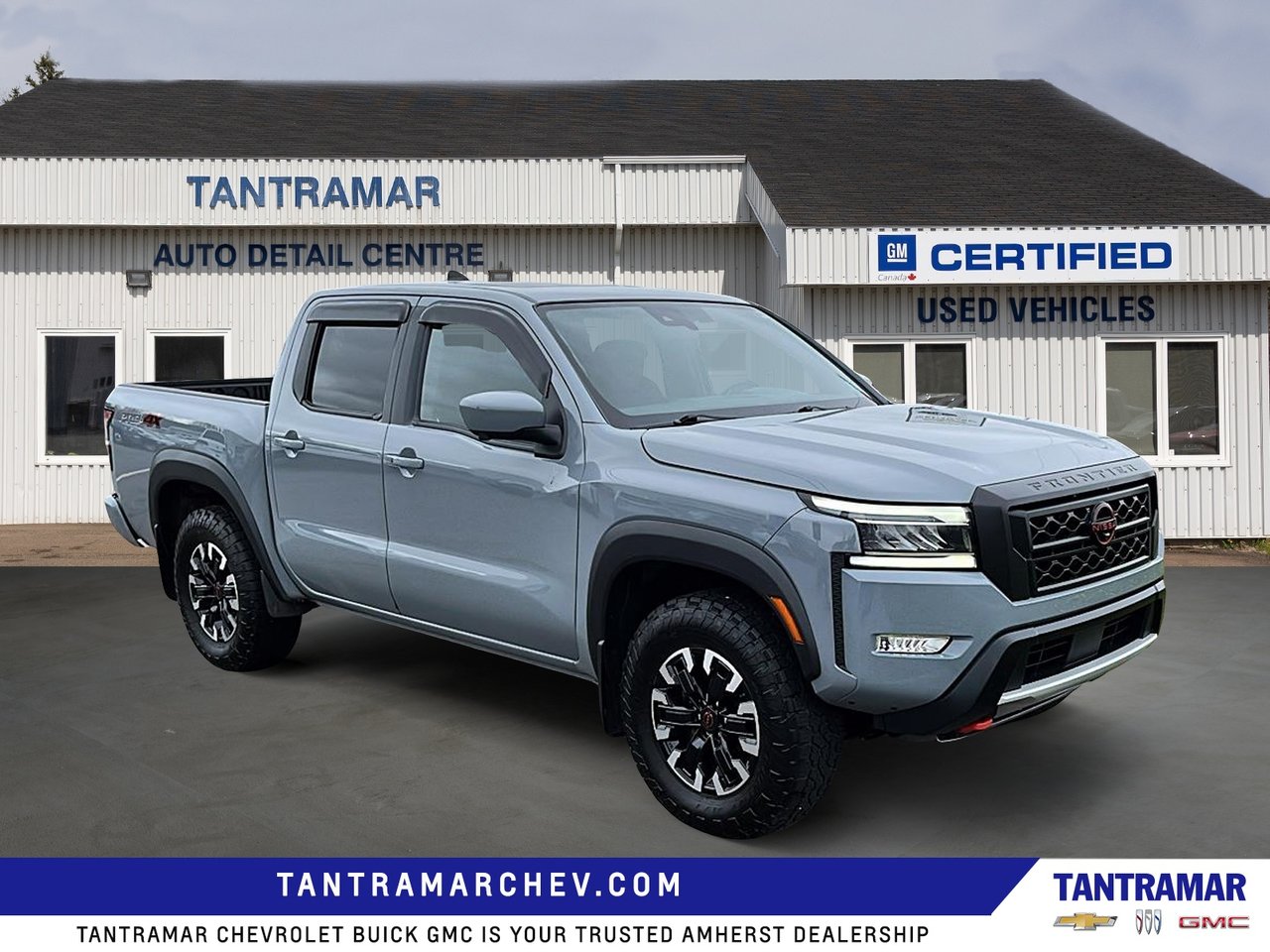 2023 Nissan Frontier PRO-4X-6