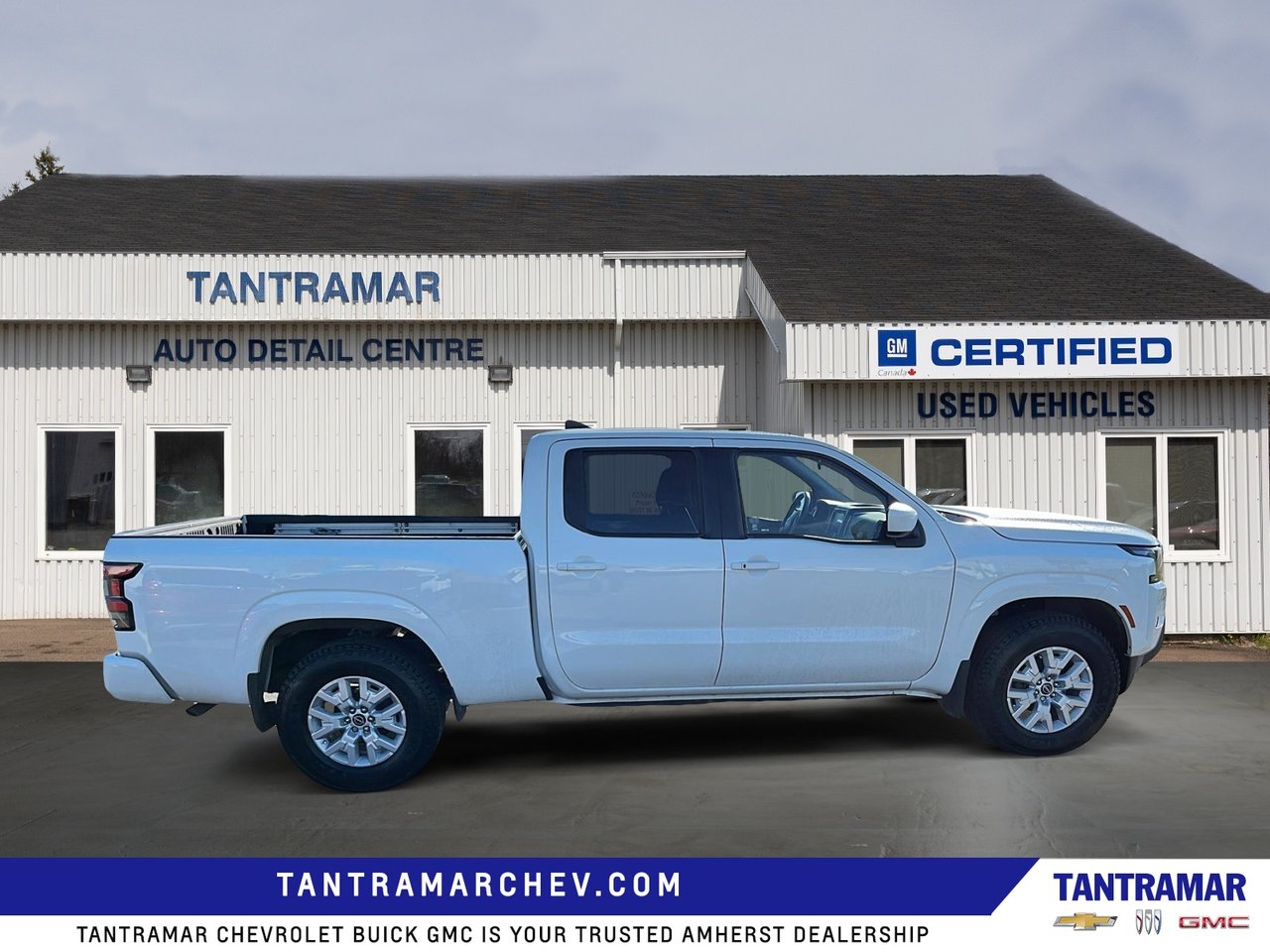 2024 Nissan Frontier SV-5