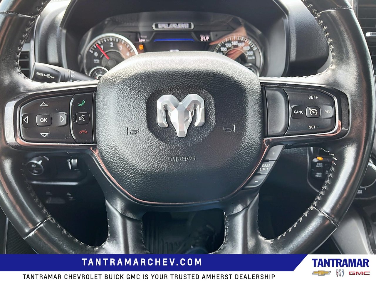 2021 Ram 1500 Big Horn-14