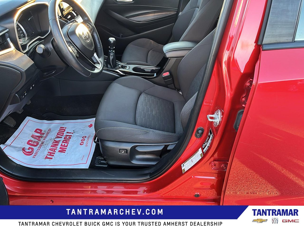 2021 Toyota Corolla Hatchback BASE-12