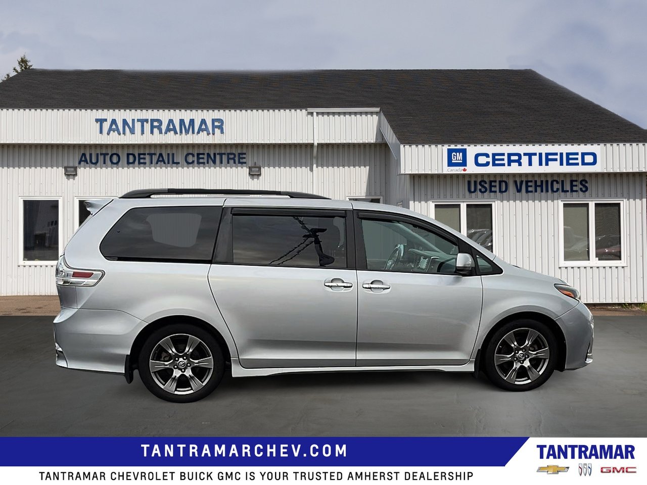 2020 Toyota Sienna SE-5