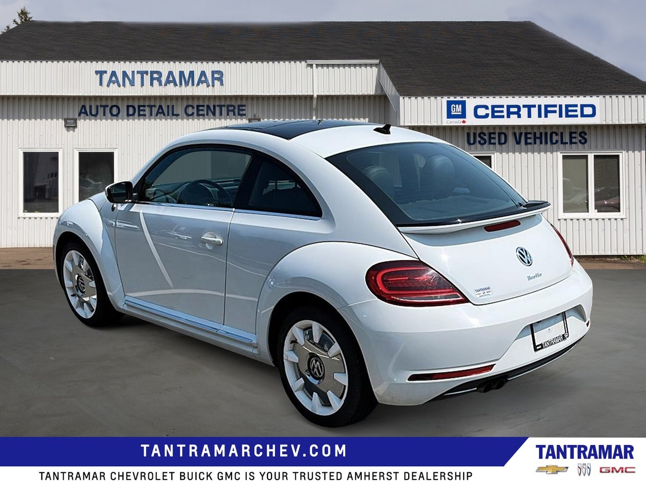 2019 Volkswagen Beetle Wolfsburg Edition-2