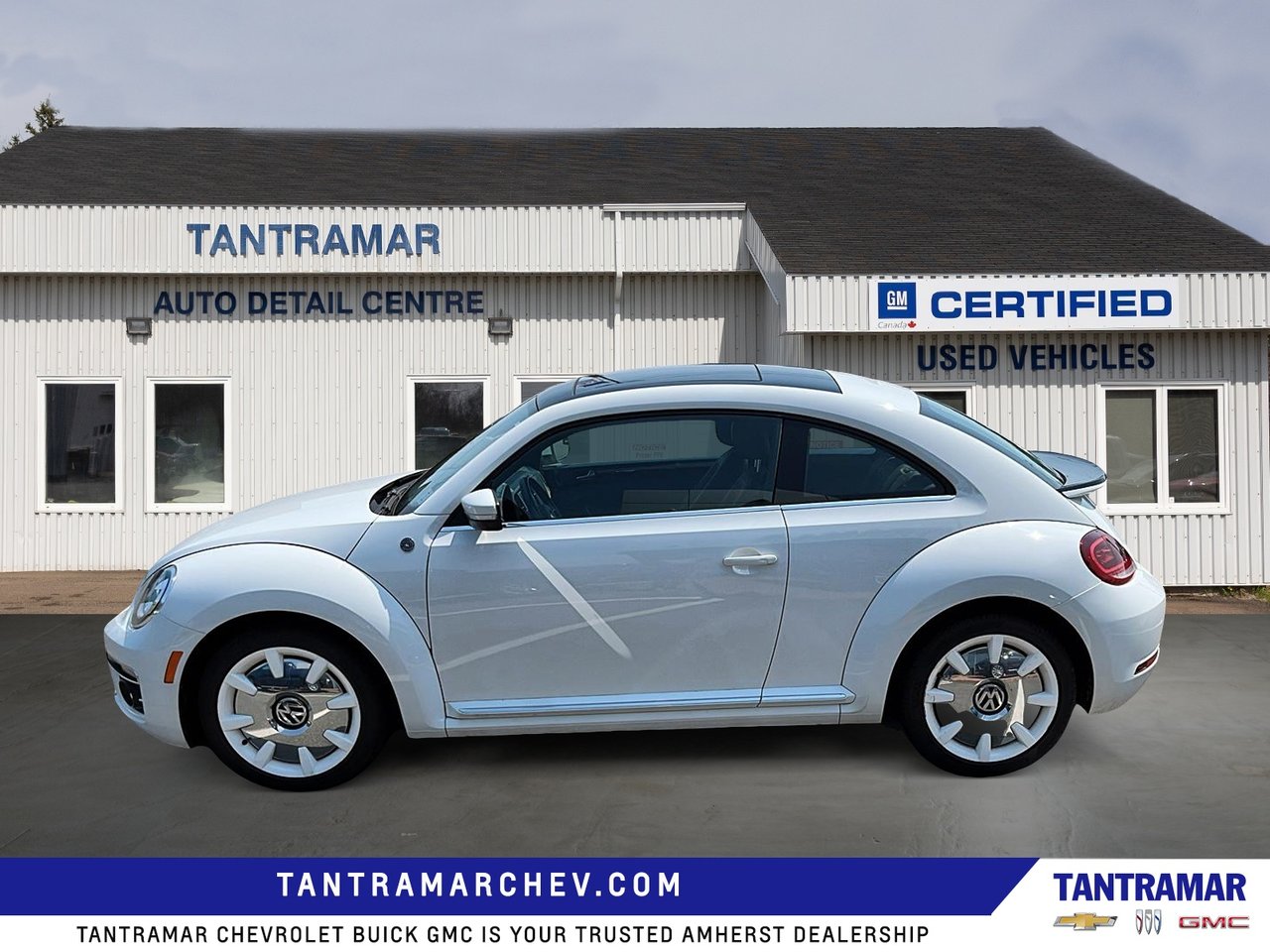 2019 Volkswagen Beetle Wolfsburg Edition-1