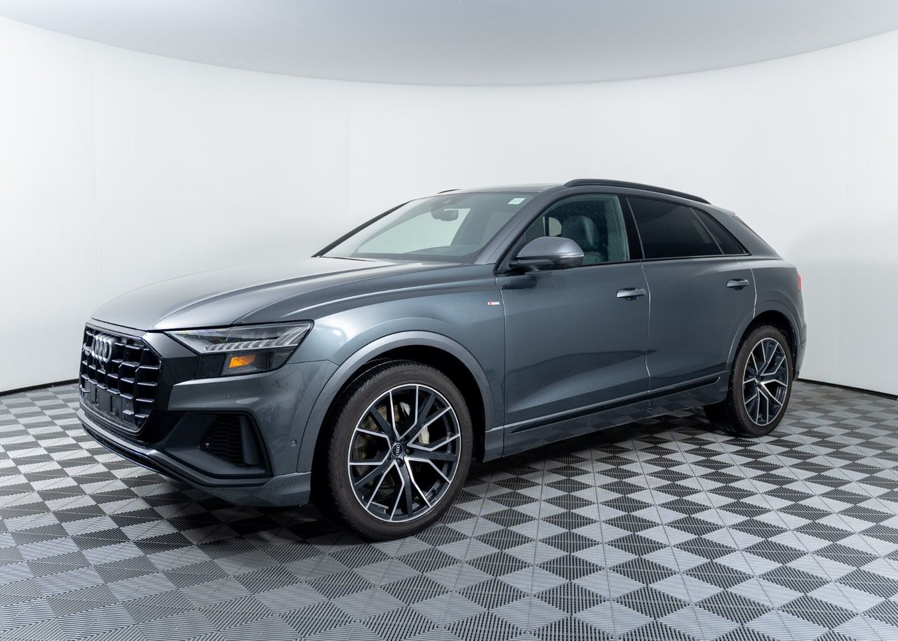 2020 Audi Q8 quattro Technik 55 TFSI