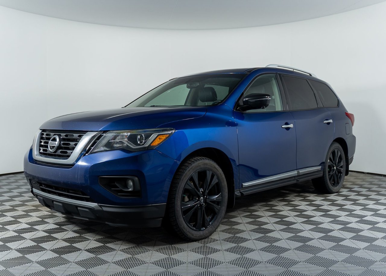 Nissan Pathfinder Platinum 4WD 2017
