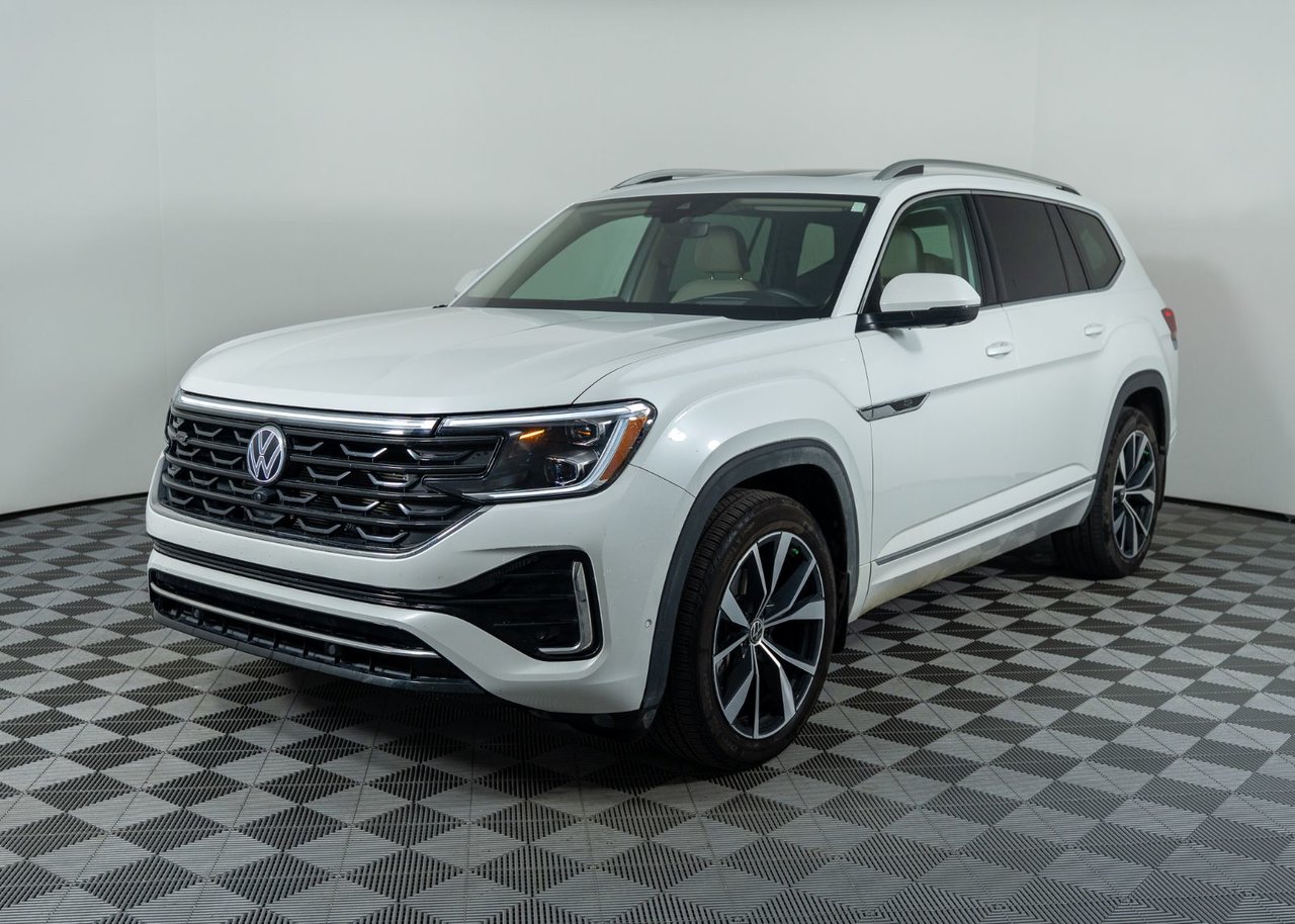Oryx White Pearl 2026 Volkswagen Atlas SUV / Crossover  Automatic