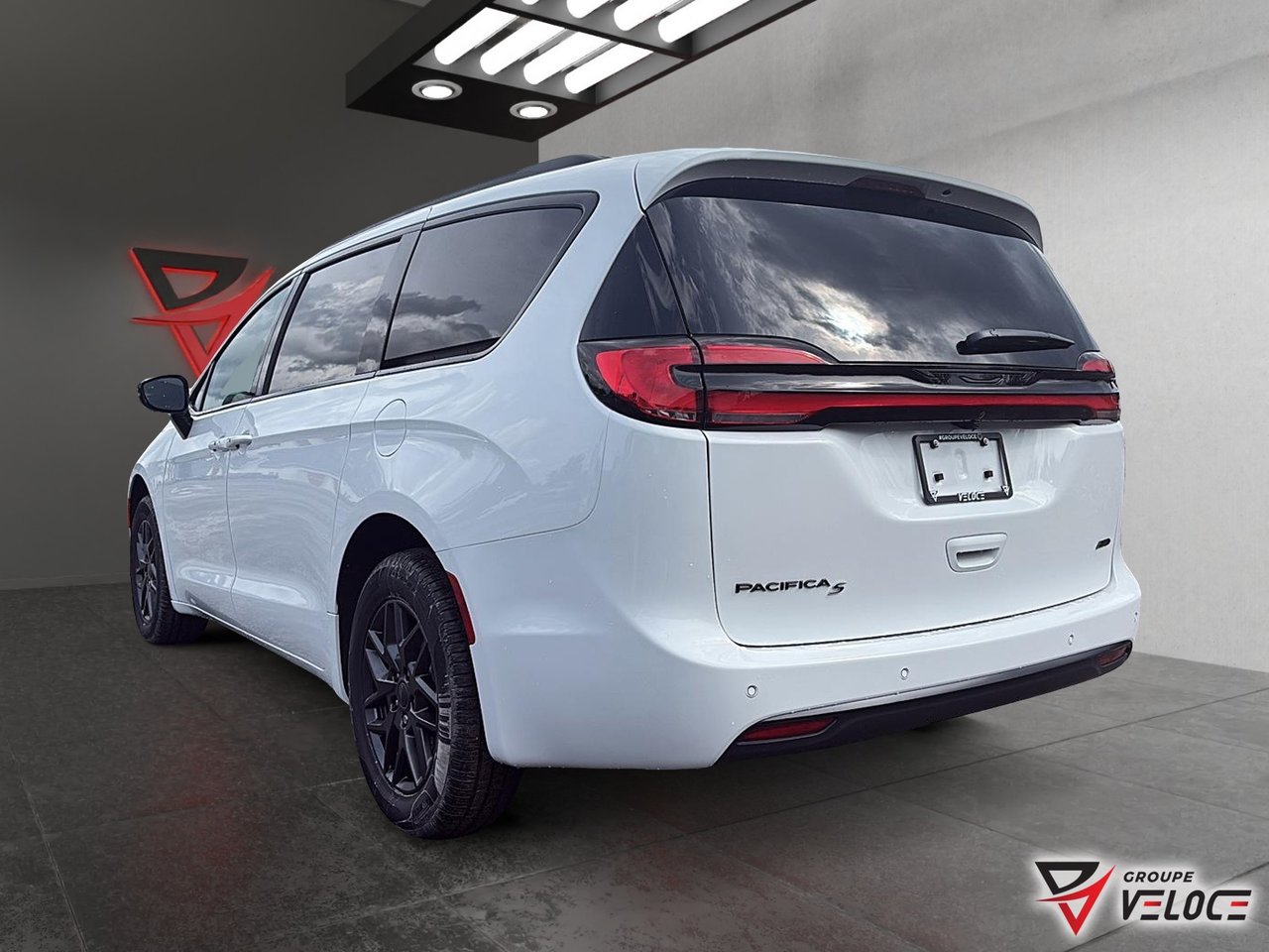 2027 Chrysler Pacifica